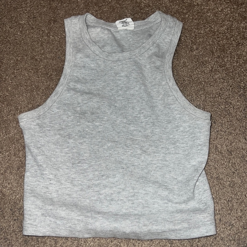 Tillys grey cropped tank